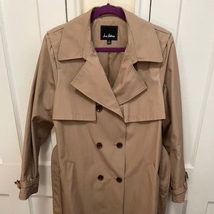 Classic trench coat like new